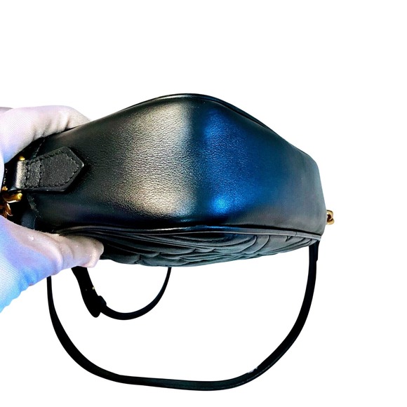 Gucci Small Marmont Crossbody Bag Chevron Leather Gold Chain Black Purse - Picture 10 of 16